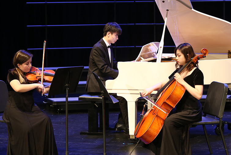 艺术课程 Arts